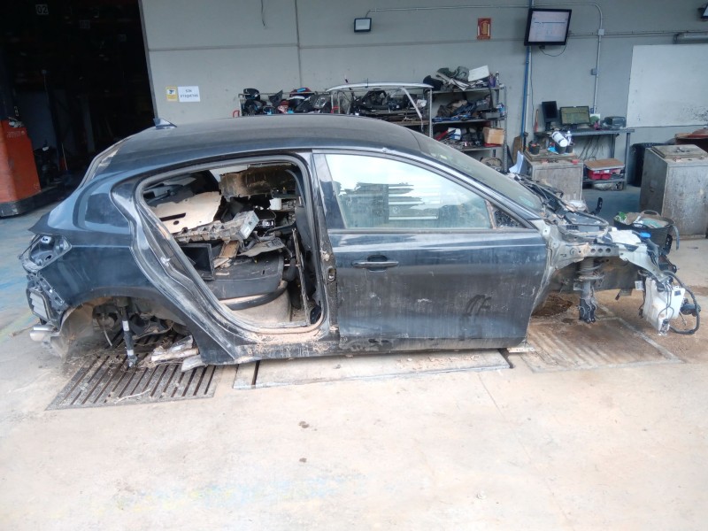 Recambio de carroceria para ford focus iv (hn) 1.0 ecoboost referencia OEM IAM   