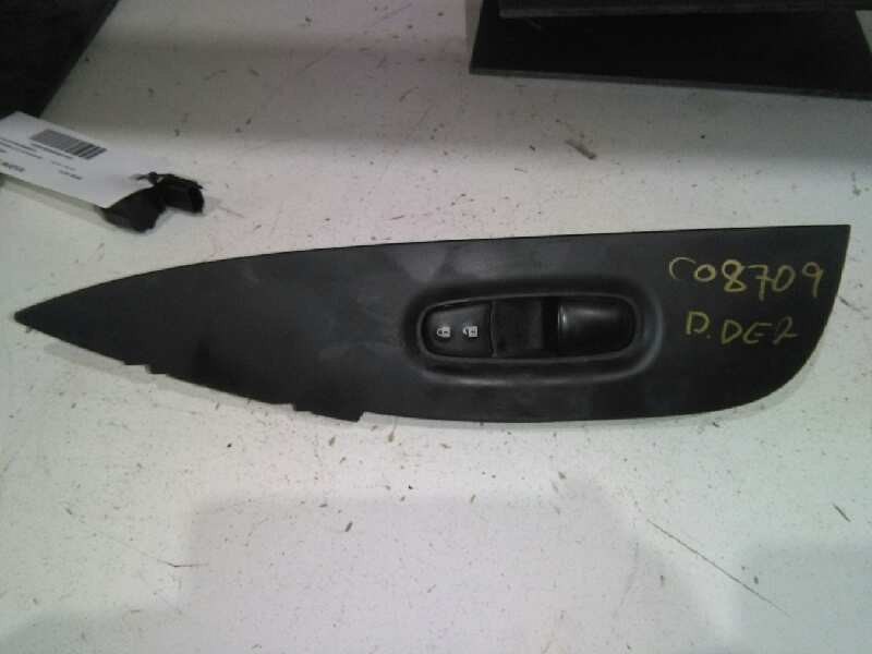 Recambio de mando elevalunas delantero derecho para nissan qashqai (j11) n-connecta referencia OEM IAM   