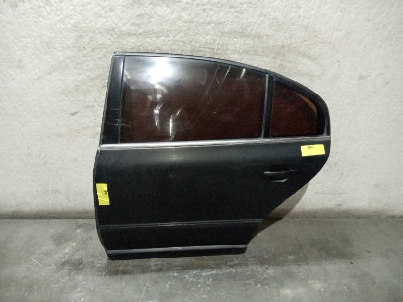 Recambio de puerta trasera izquierda para skoda superb (3u4) 1.9 tdi referencia OEM IAM   
