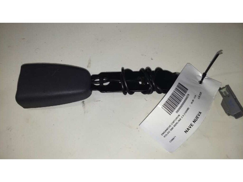 Recambio de enganche cinturon para volvo s80 berlina 2.4 (103kw) referencia OEM IAM  DEL DER 