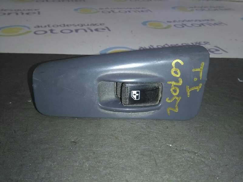 Recambio de mando elevalunas trasero izquierdo para kia cerato 1.5 lx crdi berlina (4-ptas.) referencia OEM IAM 621W03620  