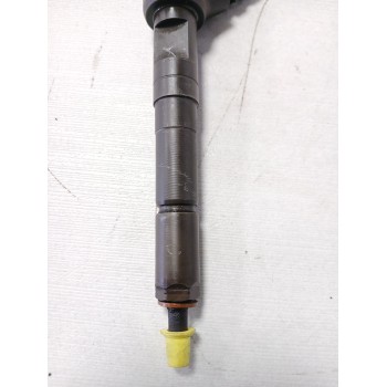 Recambio de inyector para fiat fiorino básico familiar referencia OEM IAM 0445110183  