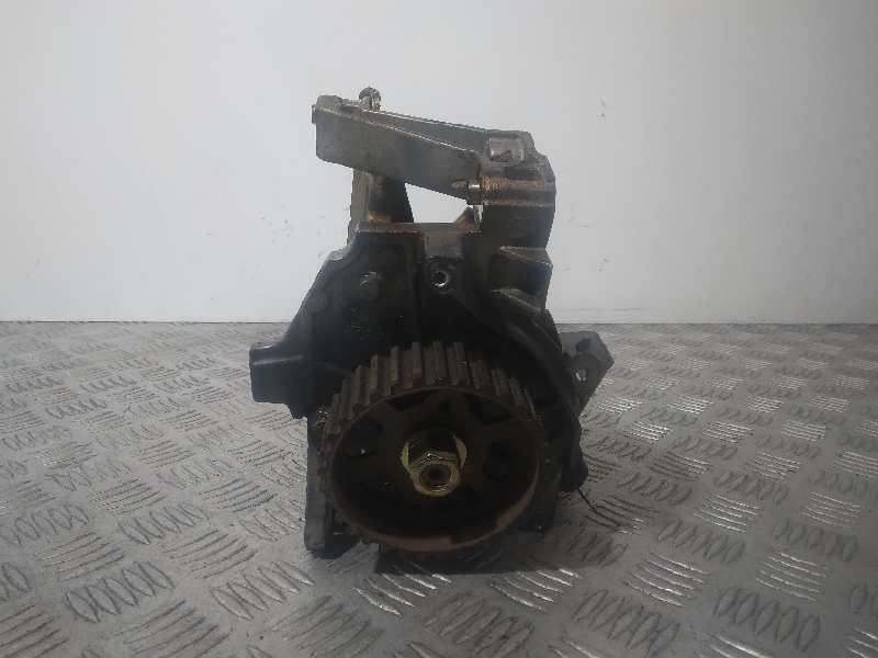 Recambio de bomba inyeccion para citroën c4 berlina collection referencia OEM IAM 9656300380 0445010102 
