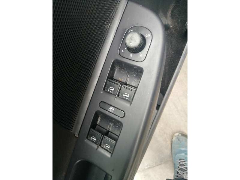 Recambio de mando elevalunas delantero izquierdo para volkswagen jetta (1k2) 1.9 tdi referencia OEM IAM  DE 4 