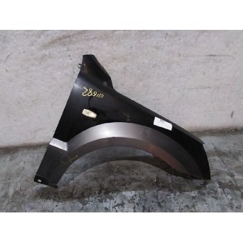 ALETA DELANTERA DERECHA NEGRA 