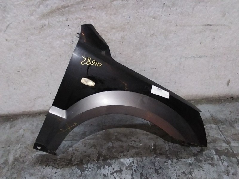 Recambio de aleta delantera derecha para kia sorento 2.5 crdi cat referencia OEM IAM  NEGRA 