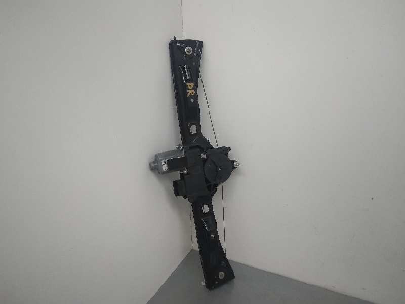 Recambio de elevalunas delantero derecho para fiat fiorino básico referencia OEM IAM 1354700080 6 PINES 