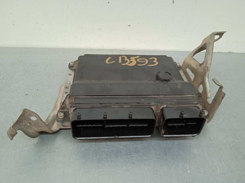 Recambio de centralita motor uce para toyota auris luna referencia OEM IAM 8966102D91 MB1758009590 