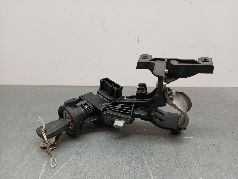 Recambio de conmutador de arranque para fiat fiorino básico familiar referencia OEM IAM 518741370b365  