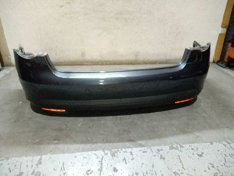 Recambio de paragolpes trasero para volkswagen jetta (1k2) 1.9 tdi referencia OEM IAM 1K5807417H SENSORES 