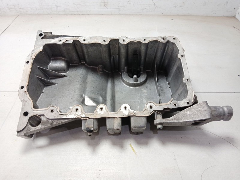 Recambio de carter para audi a4 b7 avant (8ed) 2.0 tdi 16v referencia OEM IAM 03G103603J  