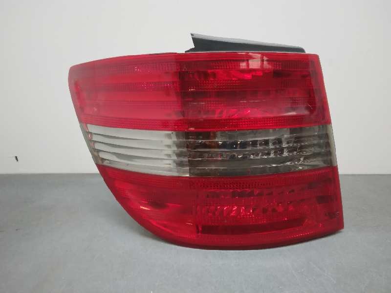 Recambio de piloto trasero izquierdo para mercedes-benz clase b (w245) 180 cdi (245.207) referencia OEM IAM A1698202564  