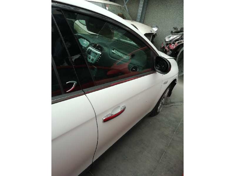 Recambio de puerta delantera derecha para lancia delta (181) gold referencia OEM IAM  1 GOLPE 