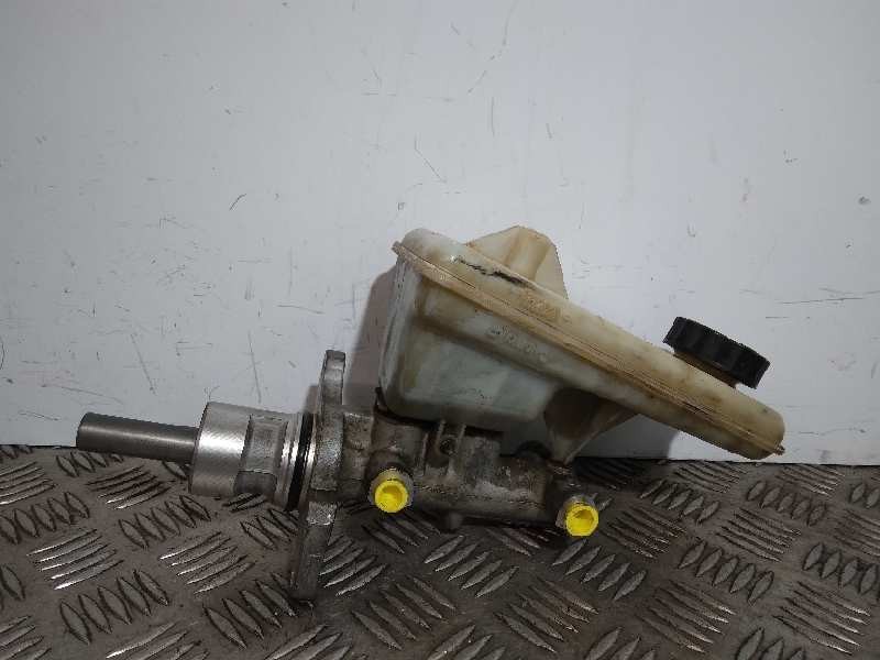 Recambio de bomba freno para opel vivaro combi 2.7t corto referencia OEM IAM 320670082 TRW ALTUR2632