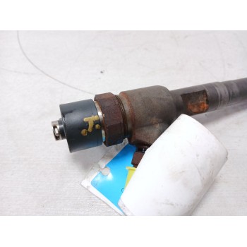 Recambio de inyector para opel combo (corsa c) 1.3 16v cdti referencia OEM IAM 0445110383  