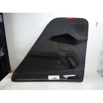 GUARNECIDO PUERTA TRASERA DERECHA 