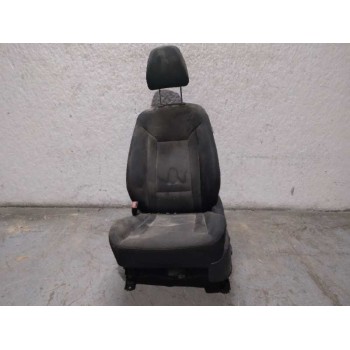 ASIENTO DELANTERO IZQUIERDO 