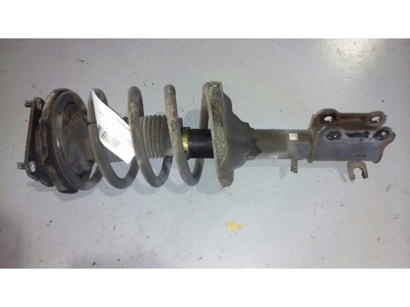 Recambio de amortiguador delantero izquierdo para kia carnival ii 2.9 cdri ex referencia OEM IAM   