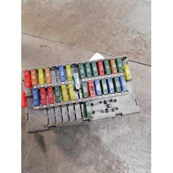 CAJA RELES / FUSIBLES PA6GF15 