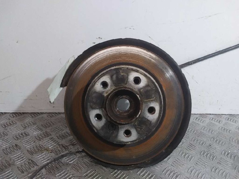 Recambio de mangueta trasera derecha para bmw serie 1 lim. (f20) 116d referencia OEM IAM   