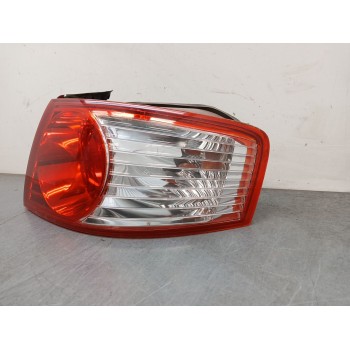 Recambio de piloto trasero derecho para kia opirus (gh) 3.5 referencia OEM IAM 924023F010  92402-3F010