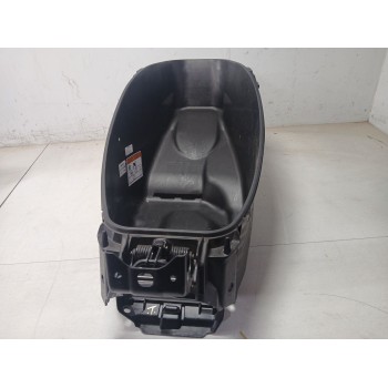 Recambio de plasticos para honda pcx pcx 125 (jk05) referencia OEM IAM WW125AP COFRE DE SILLON 