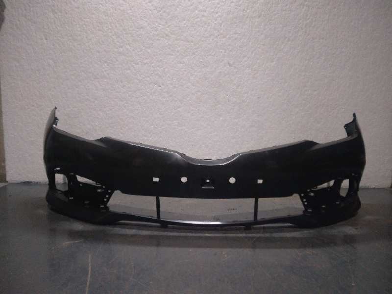 Recambio de paragolpes delantero para toyota auris touring sports (e18) referencia OEM IAM 521190Z962 NUEVO FASE II