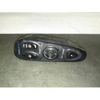 Recambio de mando elevalunas delantero izquierdo para hyundai coupe (j2) 1.6 cat referencia OEM IAM 9357027000A  