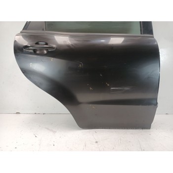 Recambio de puerta trasera derecha para ssangyong korando limited 4x2 referencia OEM IAM   DAÑADA , VER FOTOS