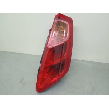 PILOTO TRASERO DERECHO 51701590 27460202 05--09