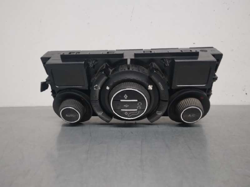 Recambio de mando climatizador para citroën c3 picasso sx referencia OEM IAM 96711892XU SOPORTE ROTO 