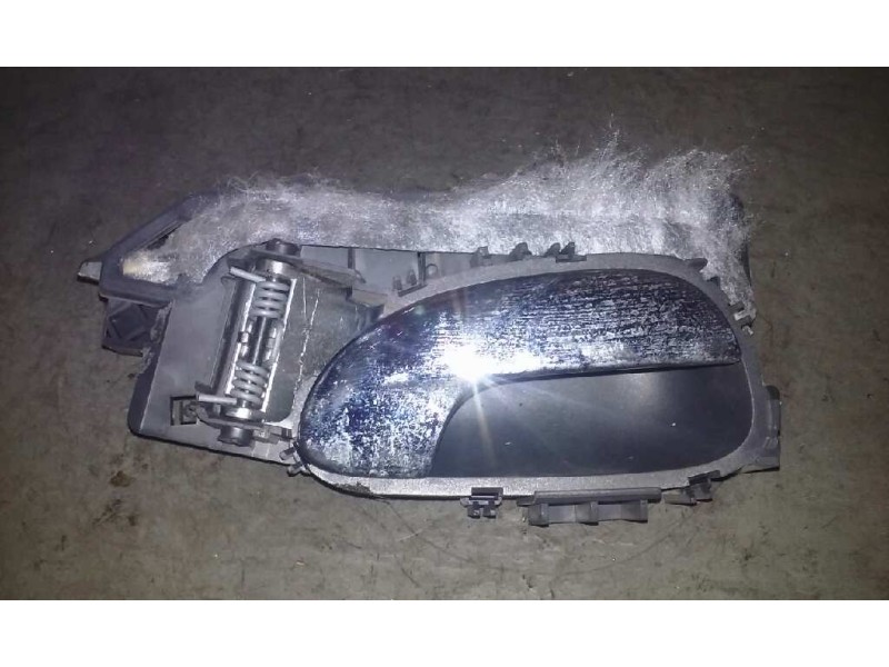 Recambio de maneta interior delantera derecha para peugeot 307 (s1) xs referencia OEM IAM   