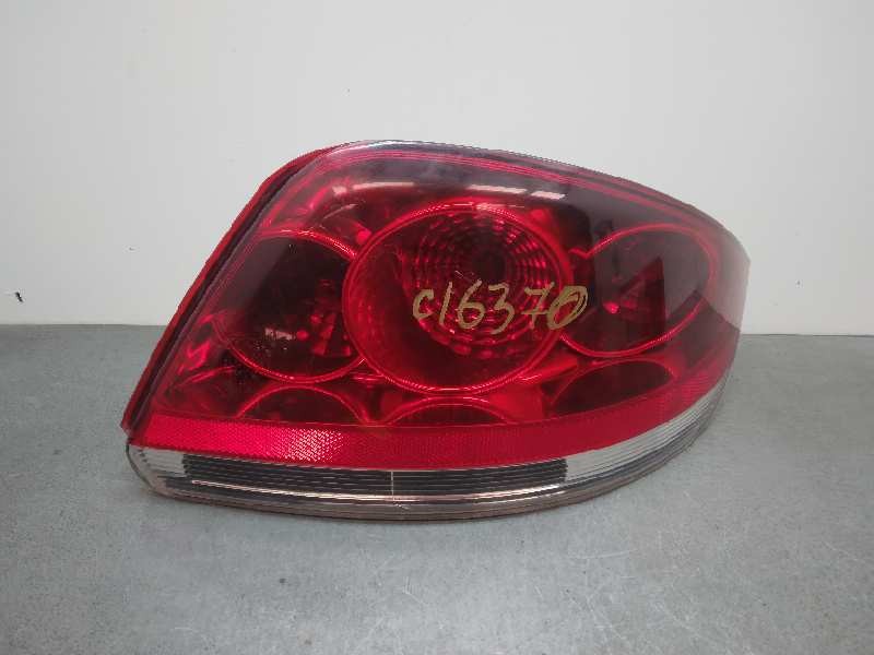 Recambio de piloto trasero derecho para fiat linea (110) emotion referencia OEM IAM  ESQUINA ROTA 