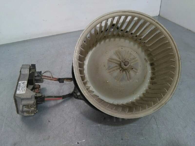 Recambio de motor calefaccion para mercedes-benz clase m (w163) 2.7 cdi 20v cat referencia OEM IAM 1940005102 1940005102 2 PINS