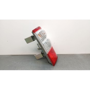 Recambio de piloto trasero derecho para nissan patrol gr (y61) 2.8 turbodiesel cat referencia OEM IAM 26550vc30a 16522452 