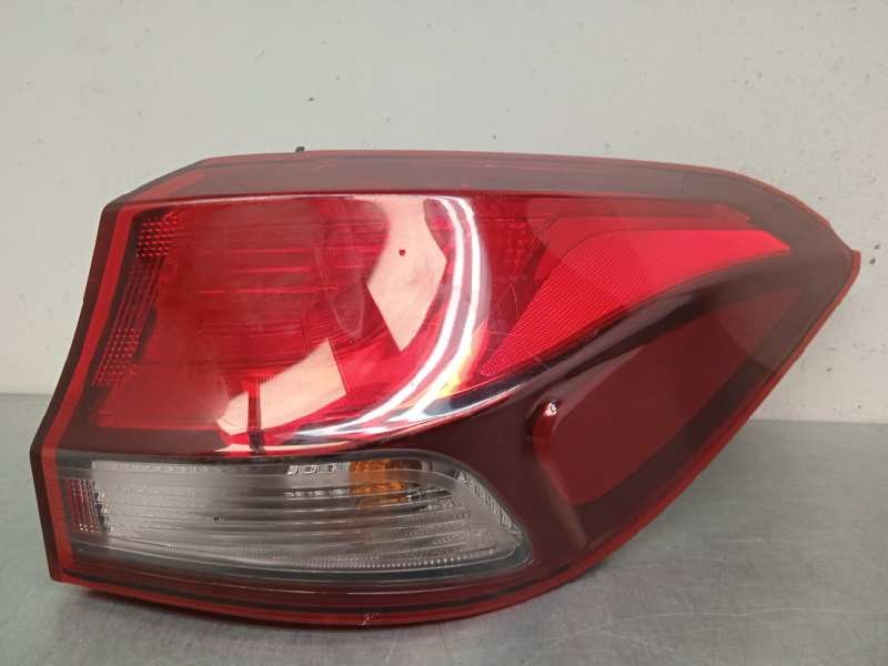 Recambio de piloto trasero derecho para hyundai i30 cw (pd) go! referencia OEM IAM 92402G4200 TOCADO 