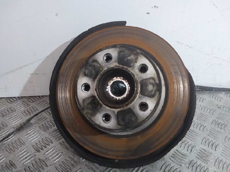 Recambio de mangueta trasera izquierda para bmw serie 1 lim. (f20) 116d referencia OEM IAM   