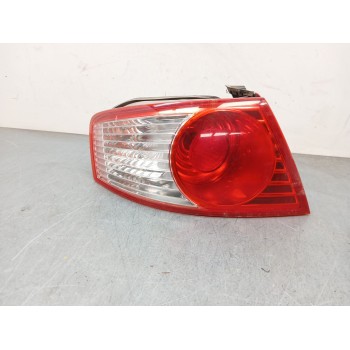 Recambio de piloto trasero izquierdo para kia opirus (gh) 3.5 referencia OEM IAM 924013F010  92401-3F010