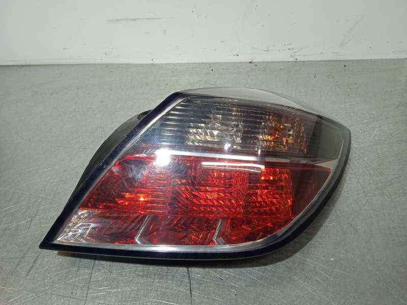 Recambio de piloto trasero derecho para opel astra gtc cosmo referencia OEM IAM 24451834  TOCADO