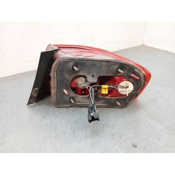 Recambio de piloto trasero izquierdo para kia opirus (gh) 3.5 referencia OEM IAM 924013F010  92401-3F010