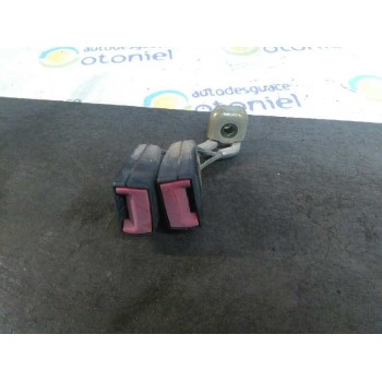 Recambio de enganche cinturon para volkswagen passat berlina (3c2) advance referencia OEM IAM 3C0857739B DOBLE TRASERO IZQUIERDO
