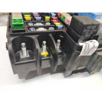 Recambio de centralita bsm para kia cee´d hatchback (ed) 2.0 crdi 140 referencia OEM IAM   