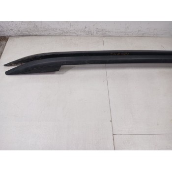 Recambio de barras techo para seat ateca (kh7, khp) 1.0 tsi referencia OEM IAM 575860025 negras 575860026