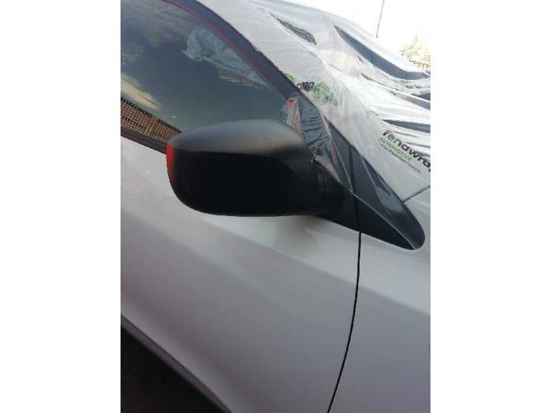 Recambio de retrovisor derecho para hyundai ix35 classic 2wd referencia OEM IAM  NO ABATIBLE 5 PINES