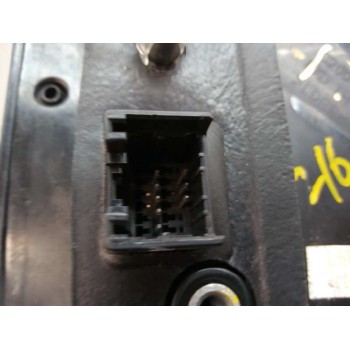 Recambio de retrovisor izquierdo para ssangyong korando limited 4x2 referencia OEM IAM  CON INTERMITENTE 8 PINES