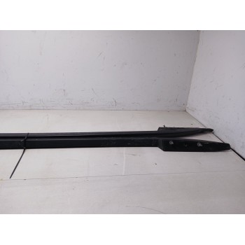 Recambio de barras techo para seat ateca (kh7, khp) 1.0 tsi referencia OEM IAM 575860025 negras 575860026