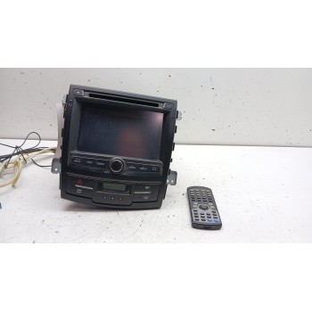 Recambio de sistema audio / radio cd para ssangyong korando limited 4x2 referencia OEM IAM  NAVEGADOR 