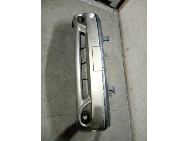 Recambio de paragolpes delantero para kia carens 1.8 cat referencia OEM IAM   