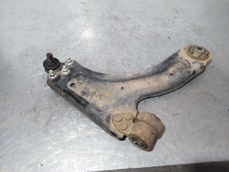 Recambio de brazo suspension inferior delantero derecho para opel meriva 1.6 16v referencia OEM IAM   