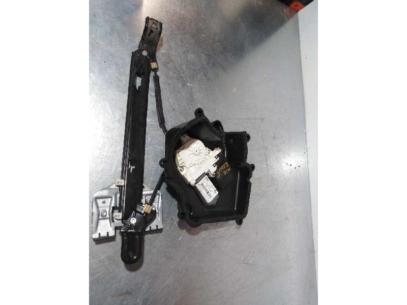 Recambio de elevalunas trasero derecho para seat leon (1p1) 1.6 referencia OEM IAM 1K0959704N  